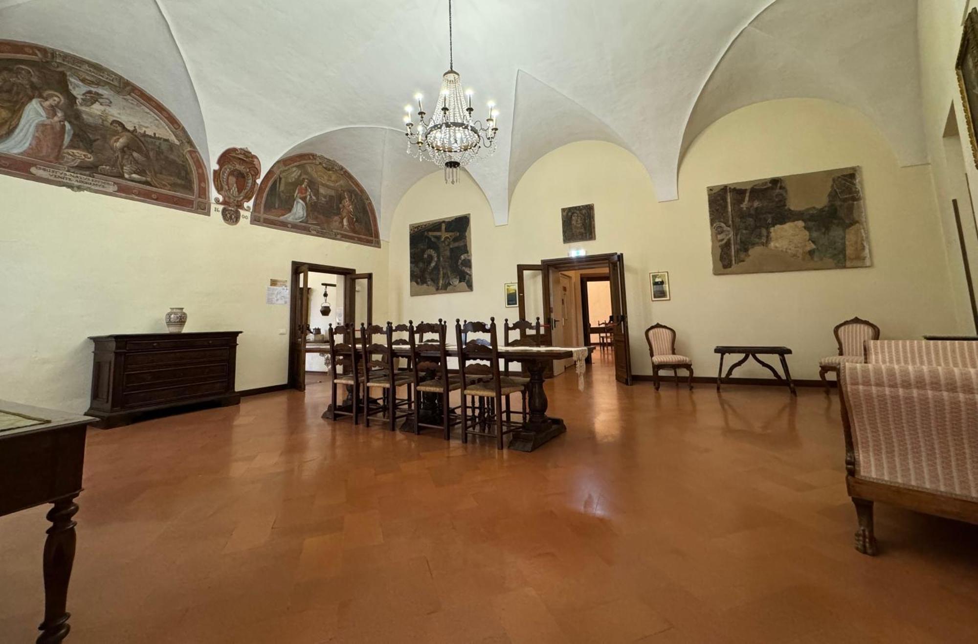 Hotel Monastero SS. Annunziata Todi Esterno foto The Hall of the Knights