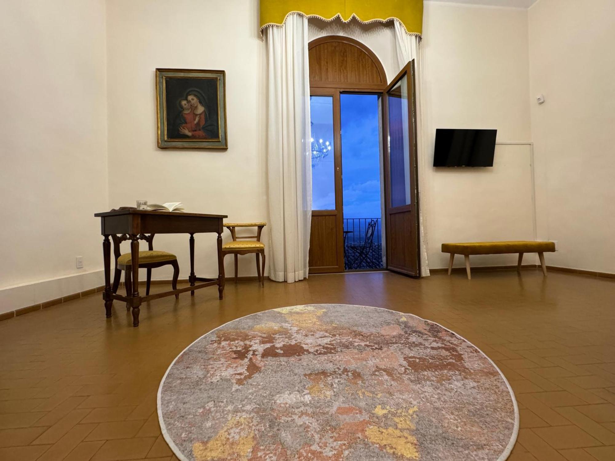 Hotel Monastero SS. Annunziata Todi Esterno foto The Moon Room